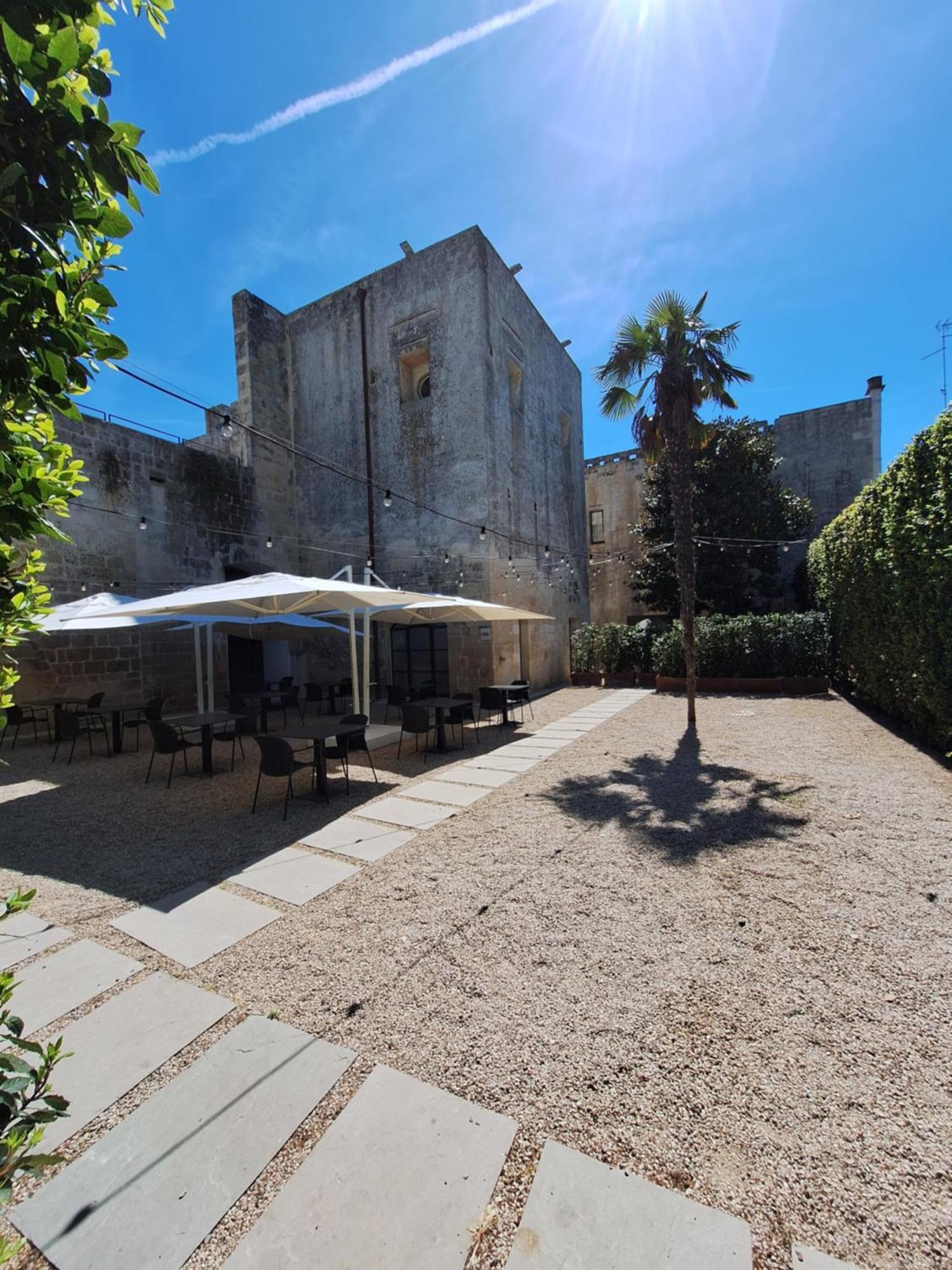 Chiostro Dei Domenicani - Dimora Storica เลชเช ภายนอก รูปภาพ